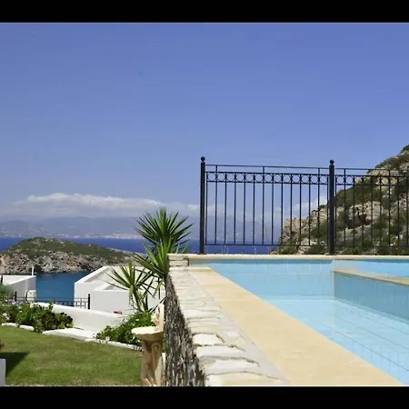 Villa Ouranos Our Dream In Blue And Cream With Seaview And Pool Istro